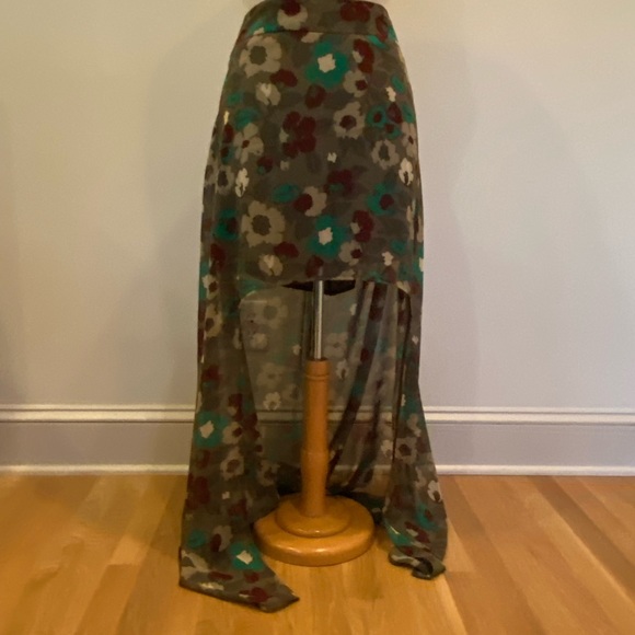 L’Amour High/Low Skirt Shirt In Front Long in Back Olive Green Print Womens L - Picture 3 of 13